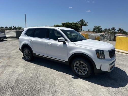 2025 Kia Telluride LX