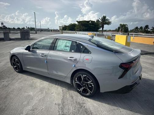 2025 Kia K5 GT-Line