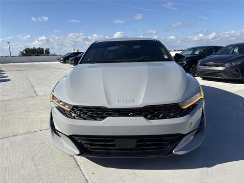2023 Kia K5 GT-Line