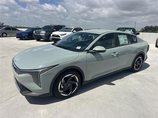 2026 Kia K4 EX