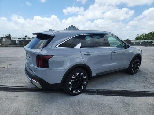 2025 Kia Sorento EX