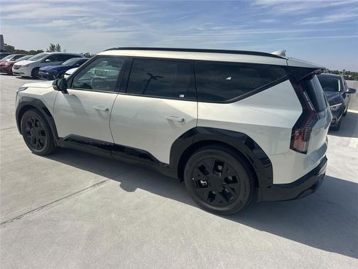 2026 Kia EV9 Land