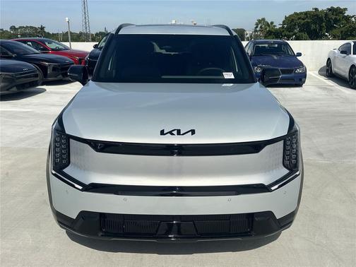 2026 Kia EV9 Land