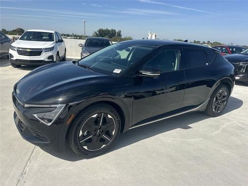 2025 Kia EV6 Wind