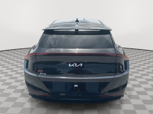 2025 Kia EV6 Wind