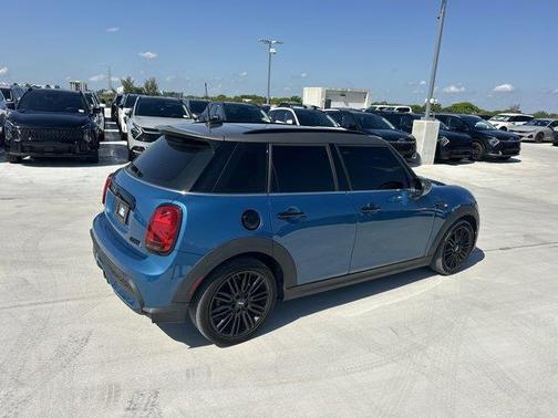 2023 MINI Hardtop Cooper S