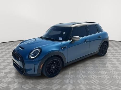 2023 MINI Hardtop Cooper S