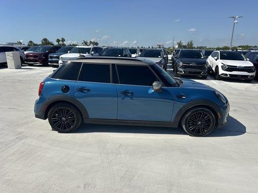 2023 MINI Hardtop Cooper S