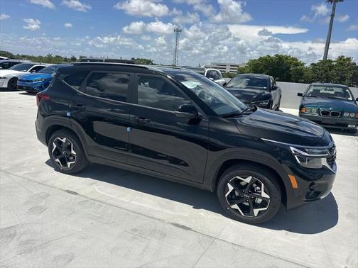2025 Kia Seltos S