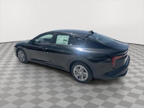 2025 Kia K4 LX