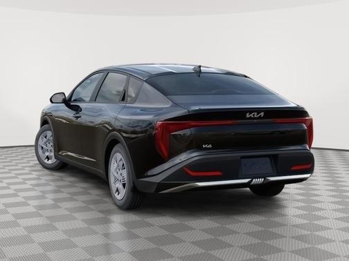 2025 Kia K4 LX