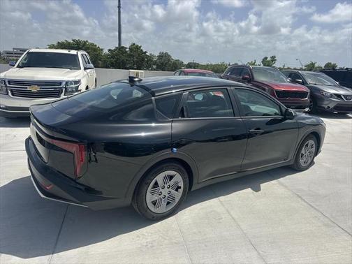 2025 Kia K4 LX