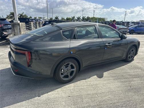 Interstellar Gray 2026 Kia K4 LXS