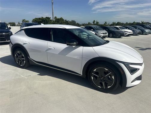 2025 Kia EV6 Light Long Range