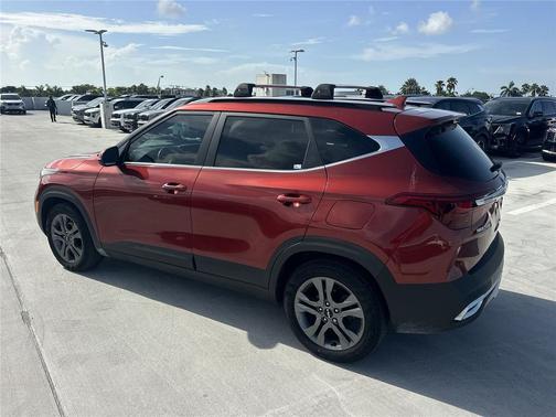 2023 Kia Seltos S