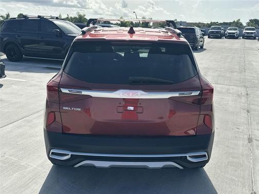2023 Kia Seltos S
