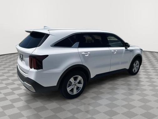 2025 Kia Sorento LX