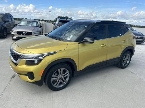 2023 Kia Seltos S