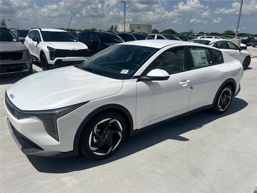 2025 Kia K4 EX