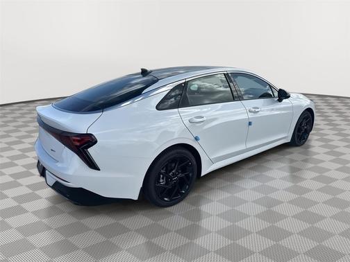 2026 Kia K5 GT-Line AWD