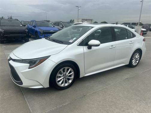 2022 Toyota Corolla XLE