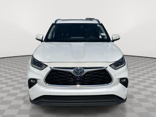 2022 Toyota Highlander Hybrid Limited