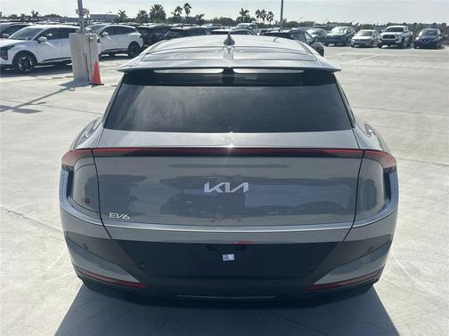 2025 Kia EV6 Light Long Range