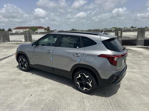 2025 Kia Seltos EX