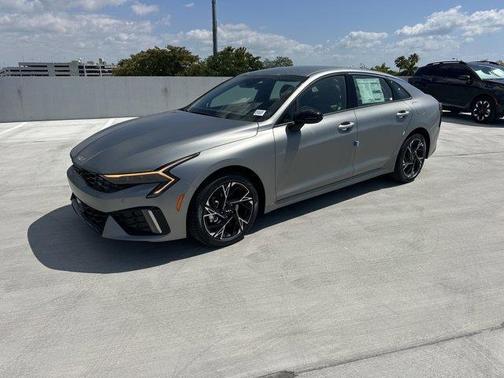 2025 Kia K5 GT-Line