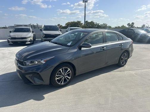 2022 Kia Forte LXS