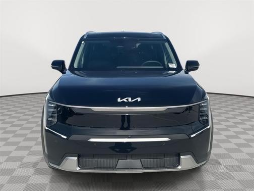 2026 Kia EV9 Wind