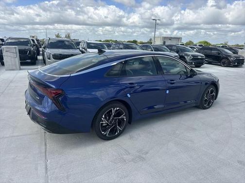 2025 Kia K5 GT-Line