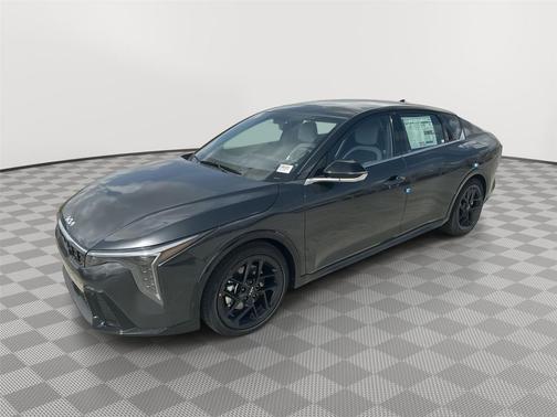 2025 Kia K4 GT-Line Turbo
