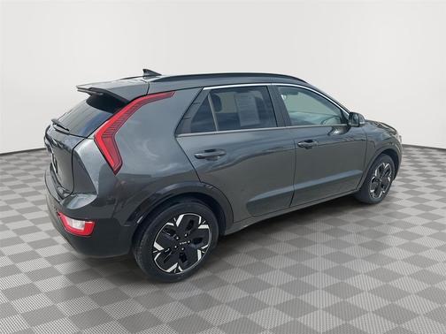 Graphite Gray 2024 Kia Niro EV Wind