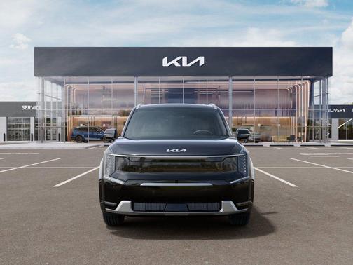 Ebony Black 2026 Kia EV9 Land