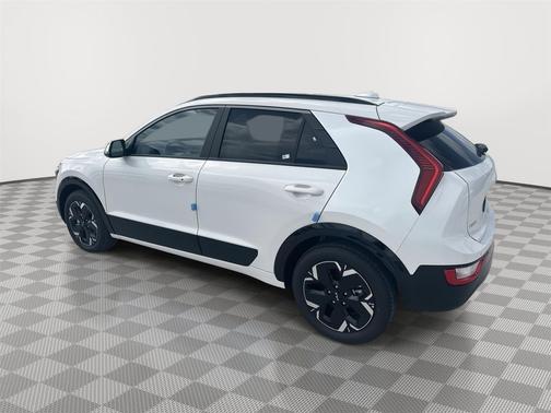 Snow White Pearl 2026 Kia Niro EV Wind
