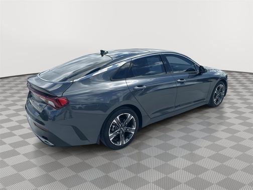 2021 Kia K5 EX