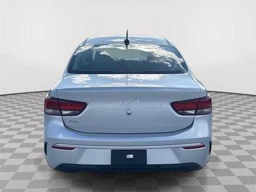 2022 Kia Rio S