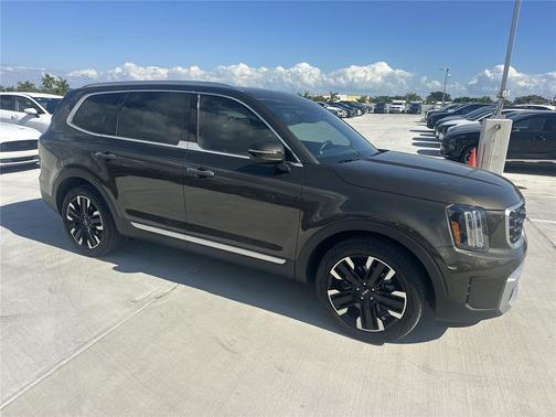 2023 Kia Telluride SX
