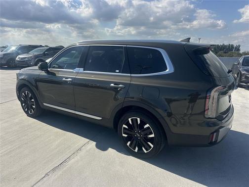 2023 Kia Telluride SX