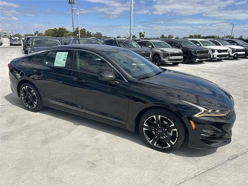 2024 Kia K5 GT-Line