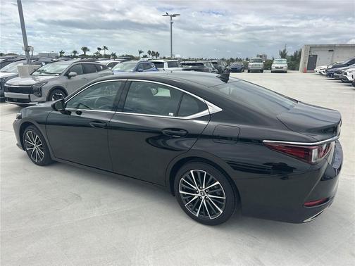 2024 Lexus ES 350 Base