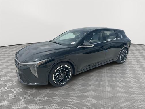 Aurora Black Pearl 2026 Kia K4 GT-Line
