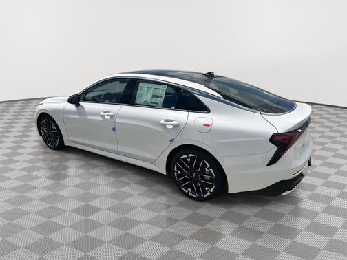 2026 Kia K5 GT