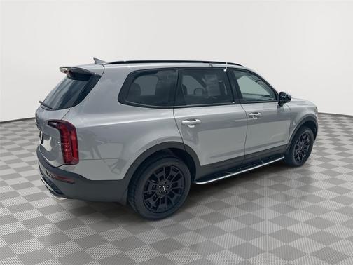 Wolf Gray 2022 Kia Telluride SX