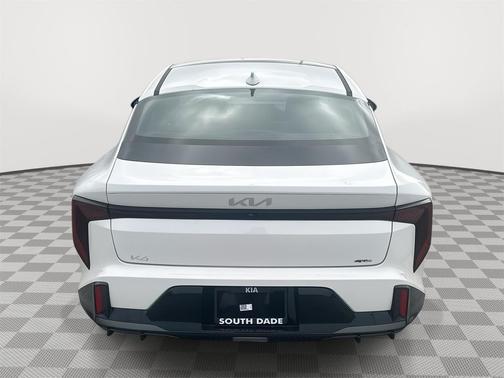 2025 Kia K4 GT-Line Turbo