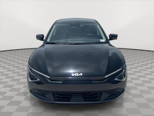 2025 Kia EV6 Light Long Range