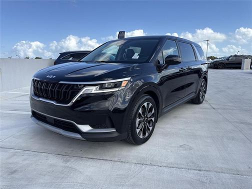 2024 Kia Carnival EX