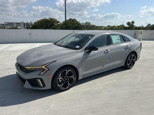 2025 Kia K5 GT-Line