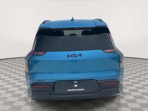 2026 Kia EV9 Land